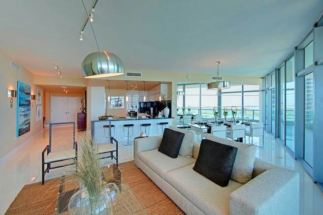 900 Biscayne Bay image #14