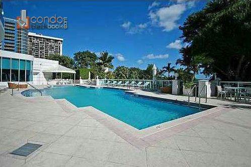 Bristol Tower Condominium image #5